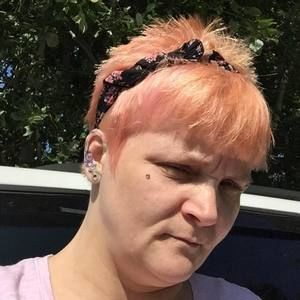 Meet your Posher, Michele